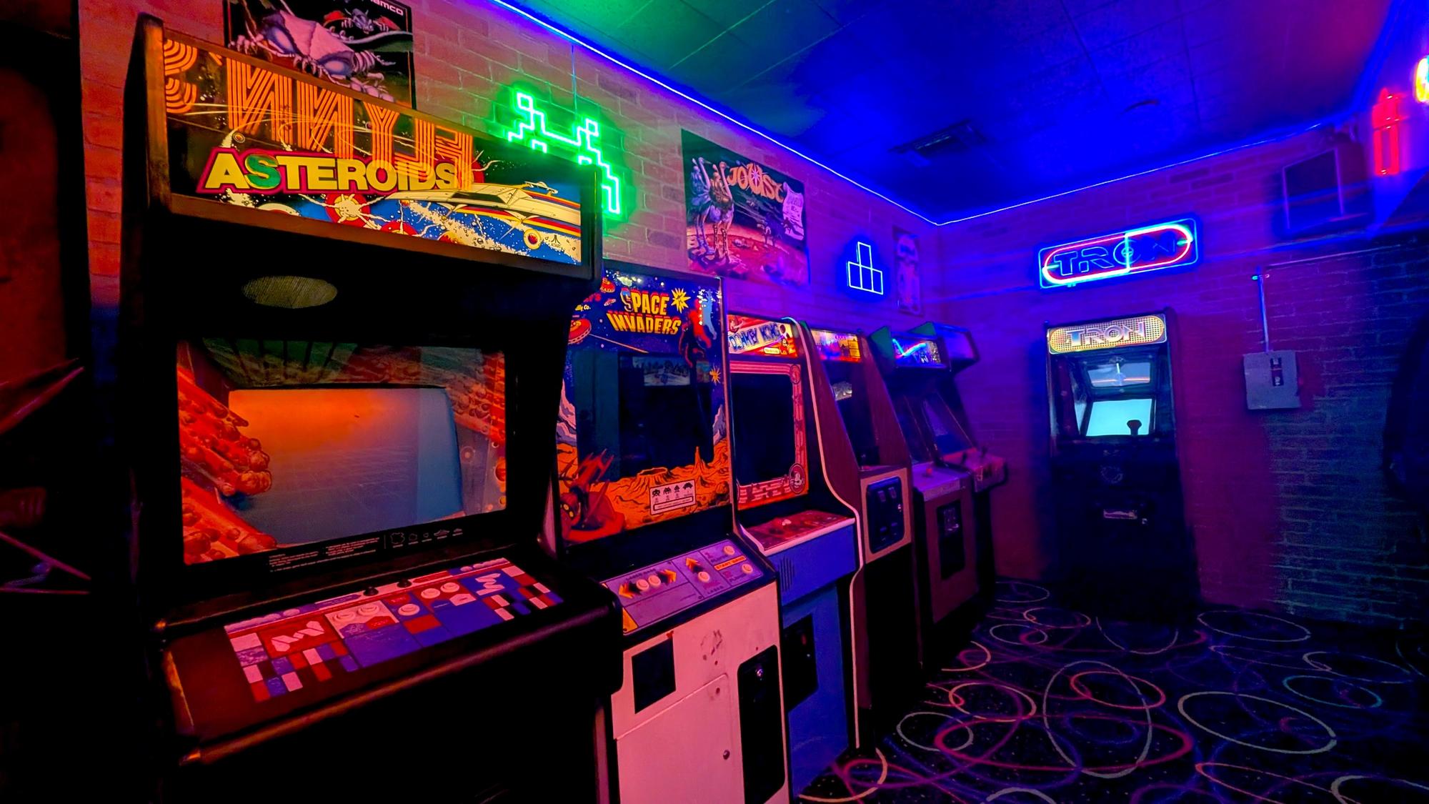 Brain Games – Flynn’s Arcade [Review]