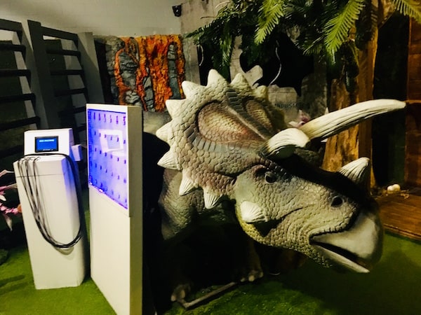 Escaparium – Tyranno Industries [Review]