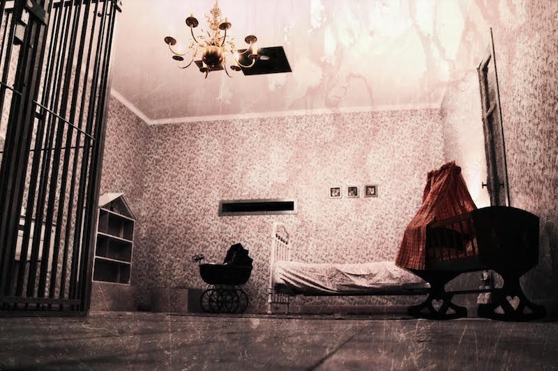 Mama Bazooka – Girl’s Room